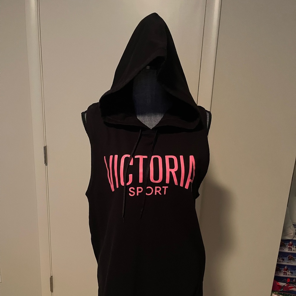 Victoria’s Secrets hoodie vest L